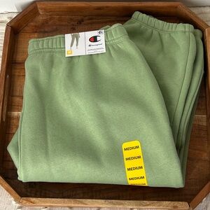 Champion Basil Green Women's Medium Relaxed Fit Elastic Waistband Fleece Jogger